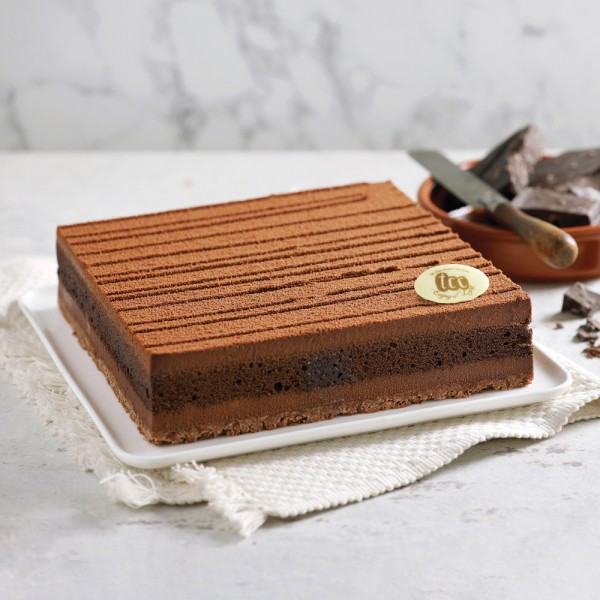 Cocoa Confession Whole Cake At 65 00 Per Cake The Connoisseur Concerto Tcc Cakes